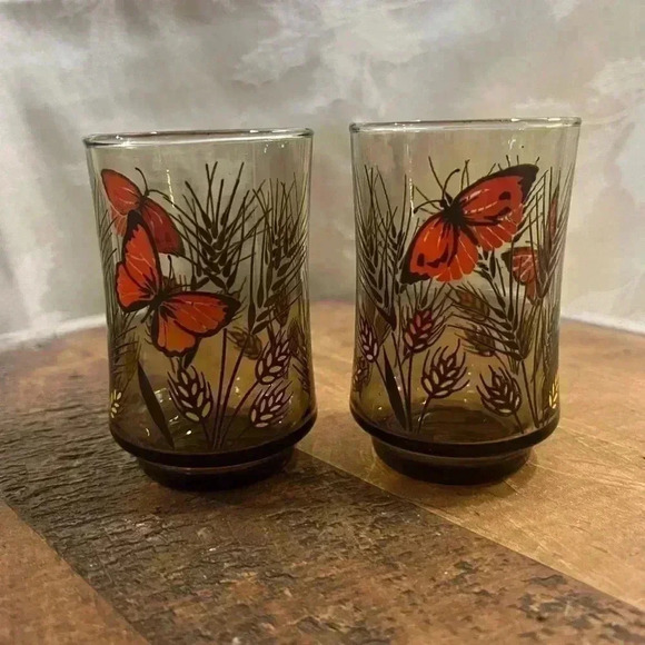 2 Libbey Juice  Glass Monarch Butterfly Wheat Pattern Amber Brown Vintage - Picture 3 of 5